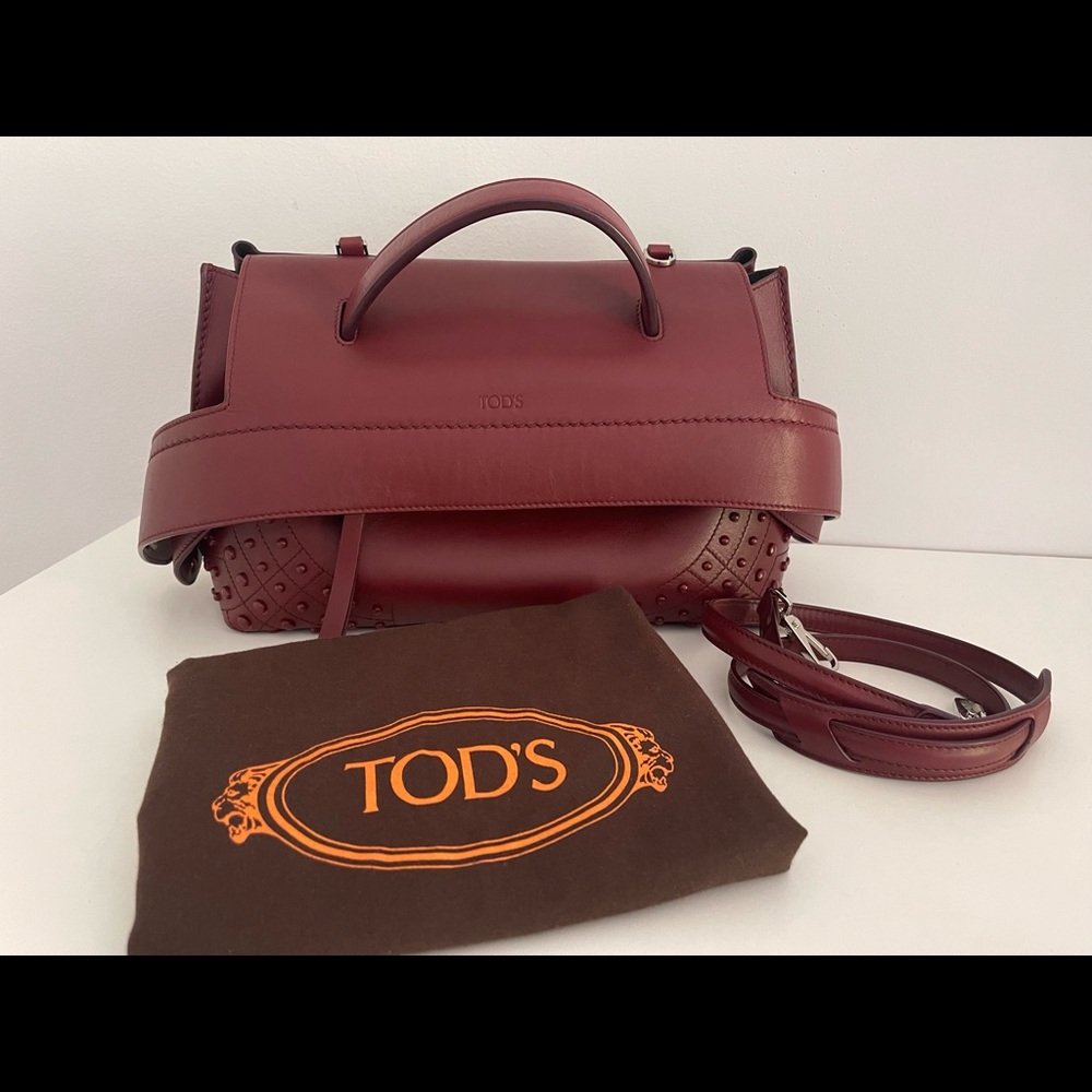 Tod’s Wave Studded leather bag